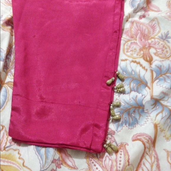 Pakistani 3 piece shalwar kameez - Picture 7 of 12